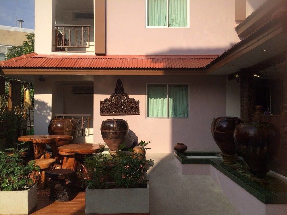 Kim Hotel At Morleng Bangkok Exteriör bild